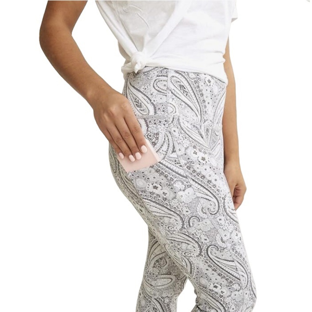 NWT Vera Bradley Active High Waist Gray Paisley Leggings, Women's XS